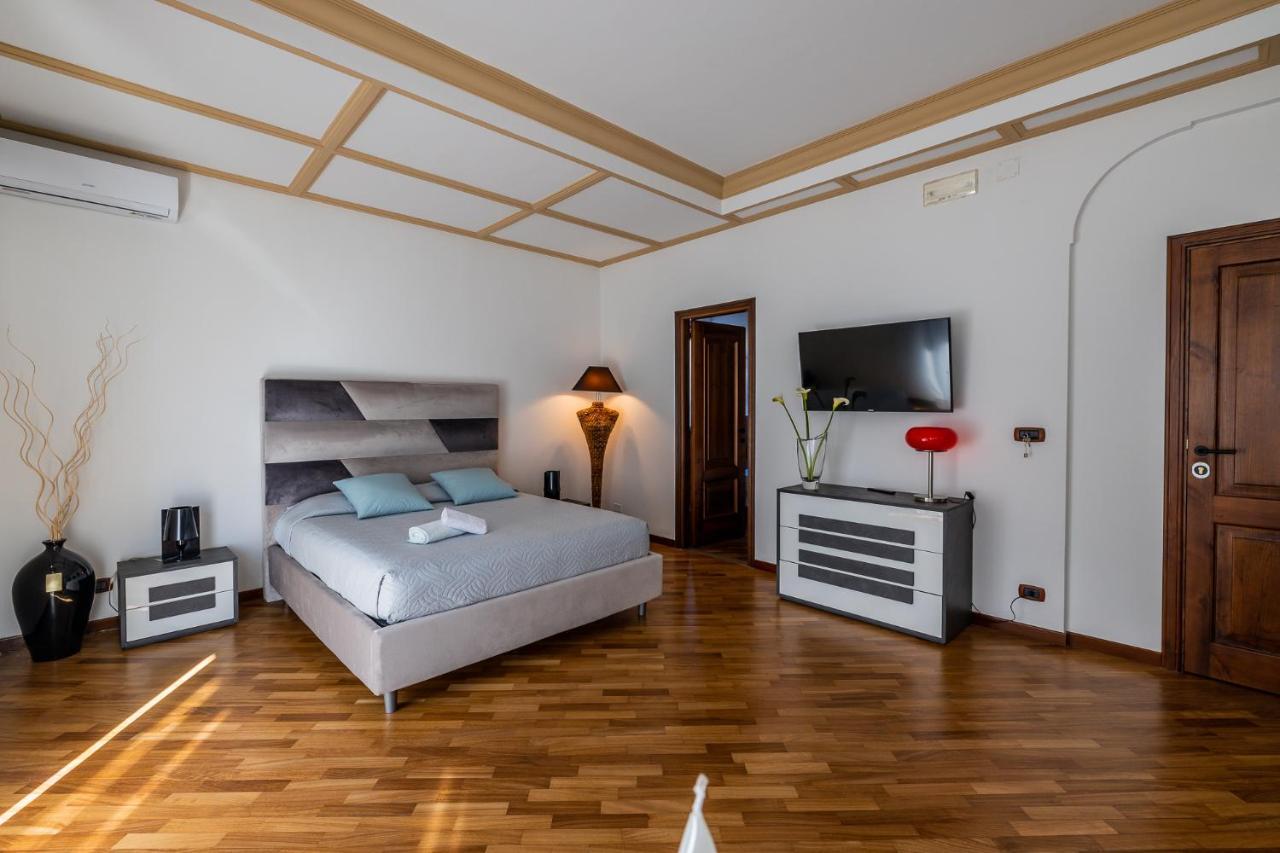I Barcaioli Bed & Breakfast จีอาร์ดีนี นักซอส ภายนอก รูปภาพ