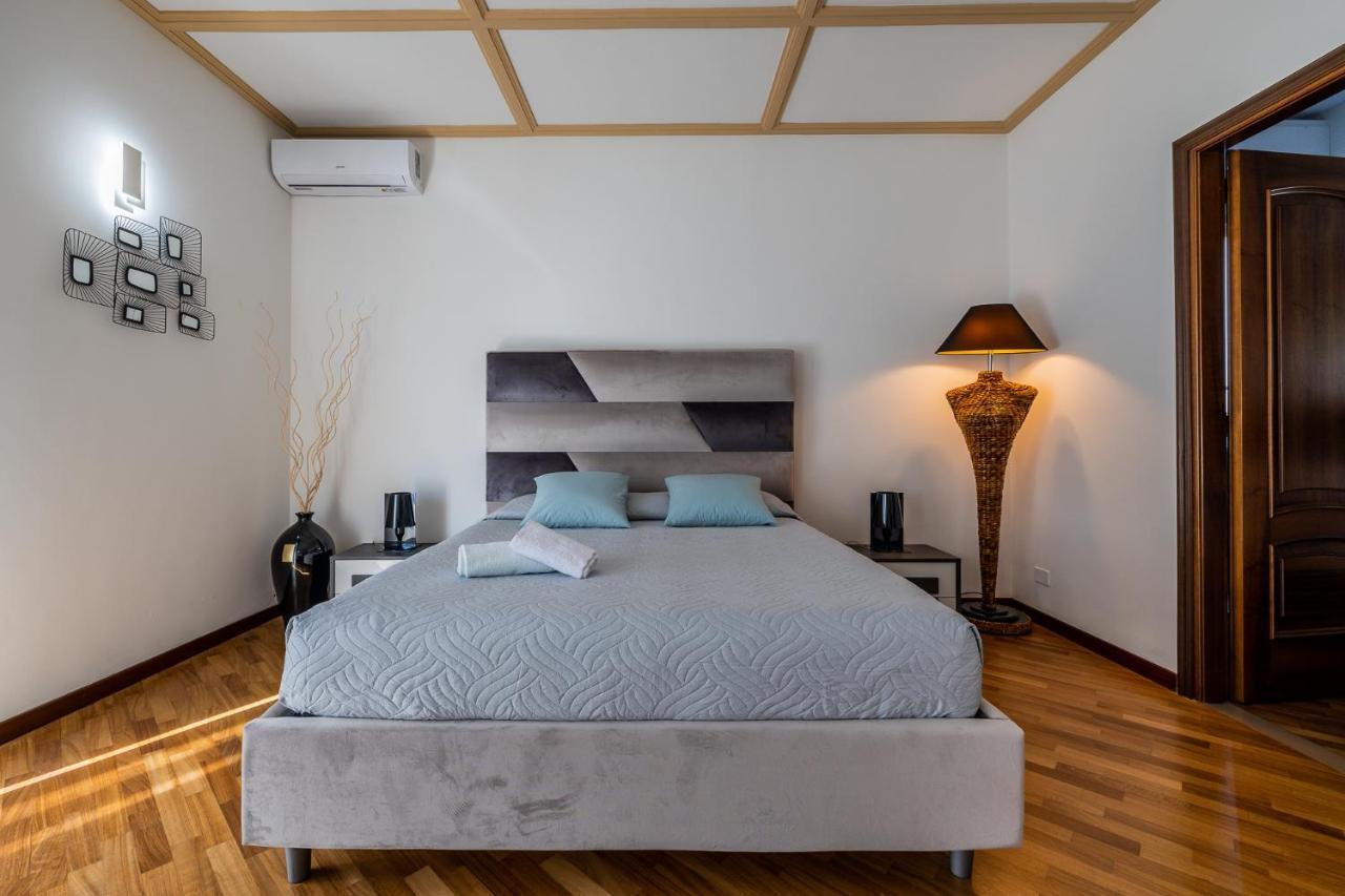 I Barcaioli Bed & Breakfast จีอาร์ดีนี นักซอส ภายนอก รูปภาพ